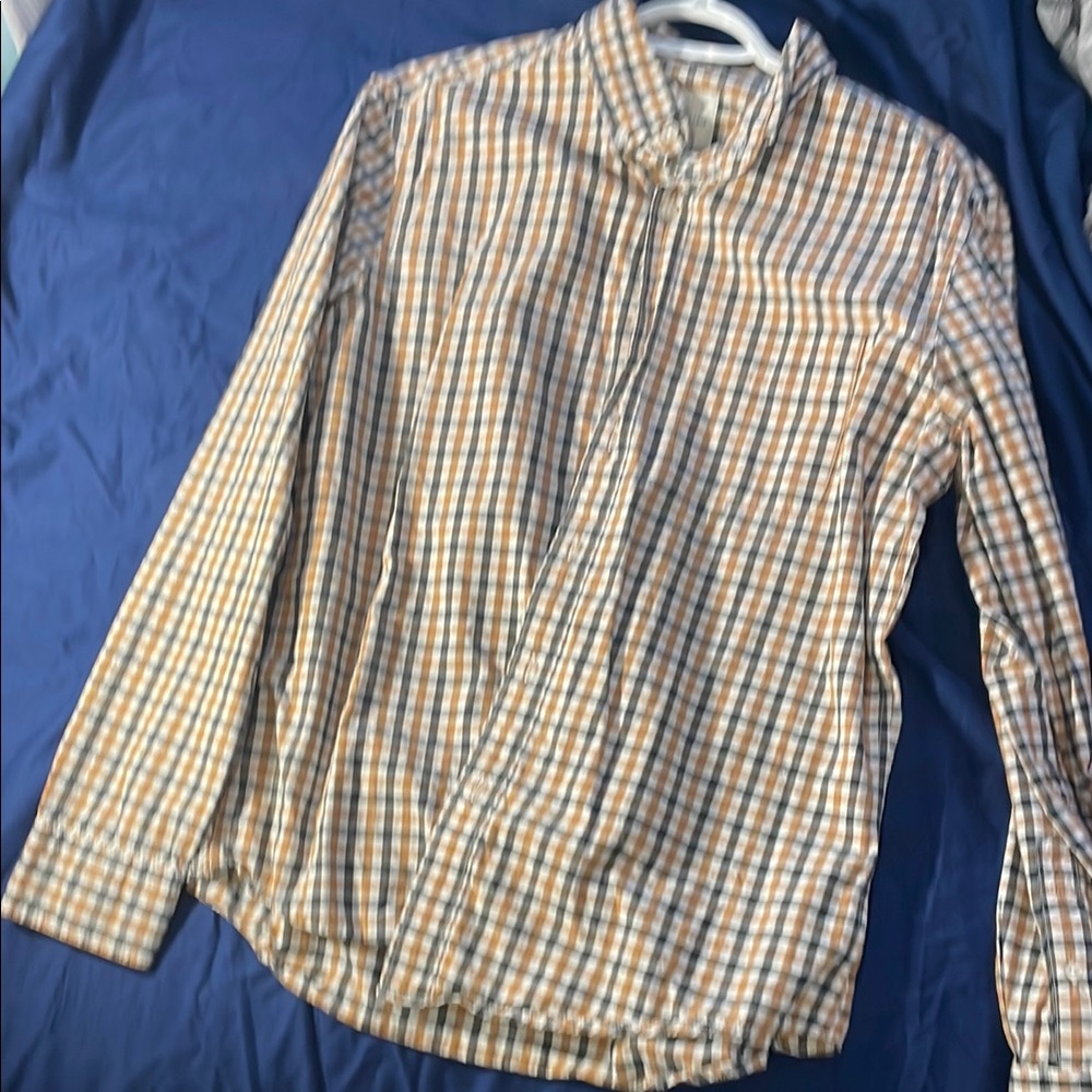 American Eagle plaid button down